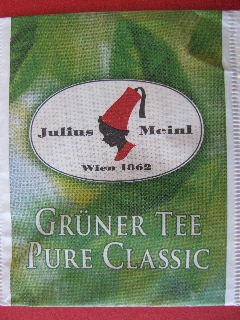 009   Gruner Tee Pure Classic